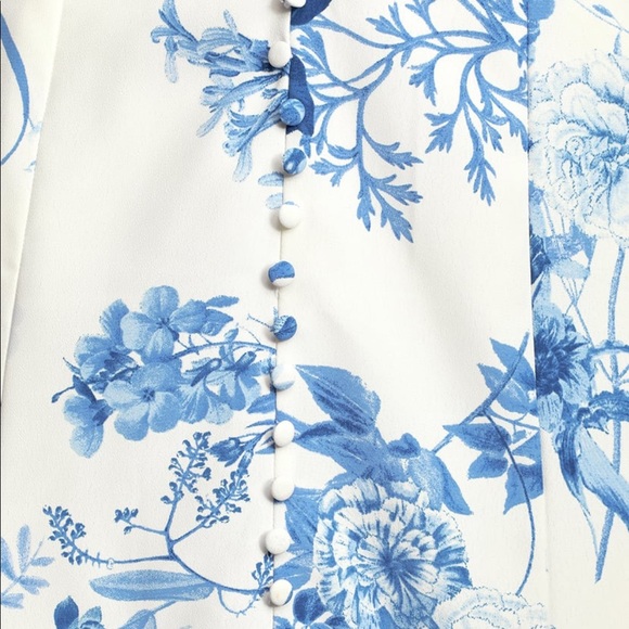 Lulus - Blue/White Print Button-Front Maxi Dress - Picture 4 of 6